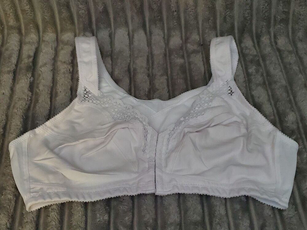 Exquisite Form Fully Support Bra # 510-0531 White Front Close New 38C